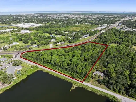 Us Highway 41 Other City - In The State Of Florida FL 33570