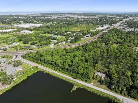 Us Highway 41 Other City - In The State Of Florida FL 33570