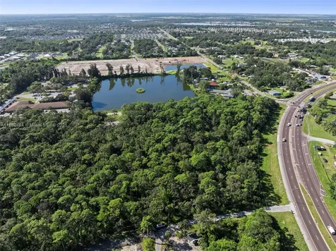Us Highway 41 Other City - In The State Of Florida FL 33570