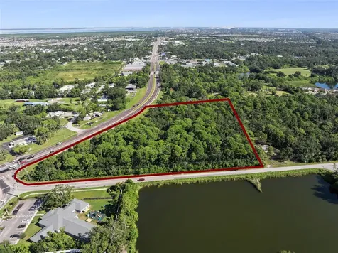 Us Highway 41 Other City - In The State Of Florida FL 33570