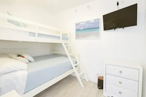 5601 Collins Avenue Miami Beach FL 33140