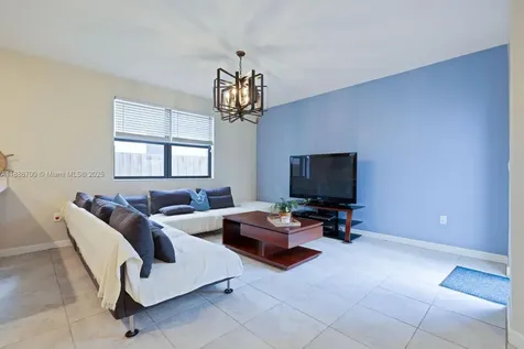 2442 NE 1st Street Homestead FL 33033
