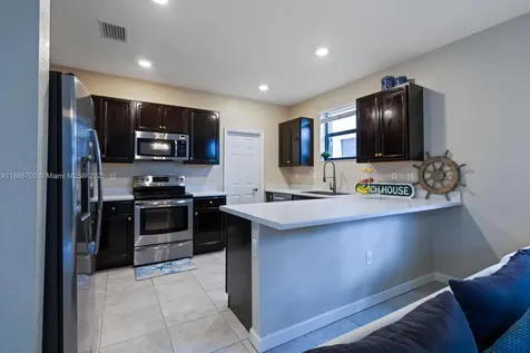 2442 NE 1st Street Homestead FL 33033