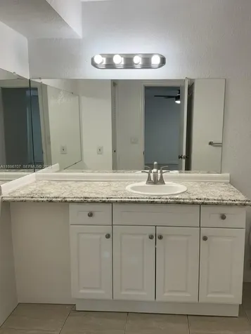 663 Vista Isles Drive Sunrise FL 33325