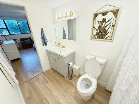 7451 NW 16th Street Plantation FL 33313