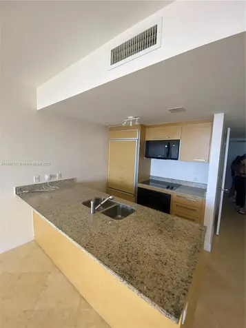 1800 S Ocean Drive Hallandale Beach FL 33009
