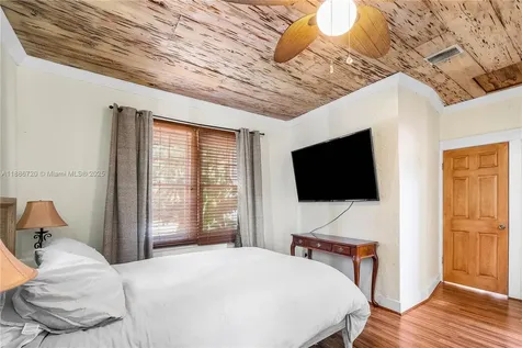 728 Newark Street West Palm Beach FL 33401