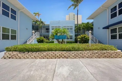 315 Van Buren Street Hollywood FL 33019
