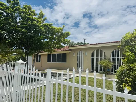 3915 NW 4th Terrace Miami FL 33126
