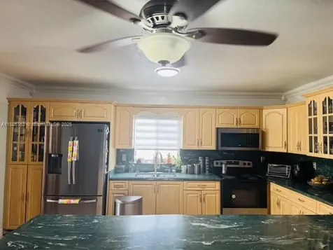 3915 NW 4th Terrace Miami FL 33126