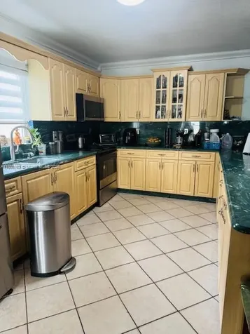3915 NW 4th Terrace Miami FL 33126