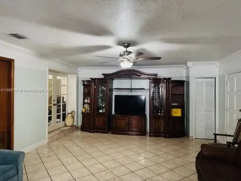 3915 NW 4th Terrace Miami FL 33126