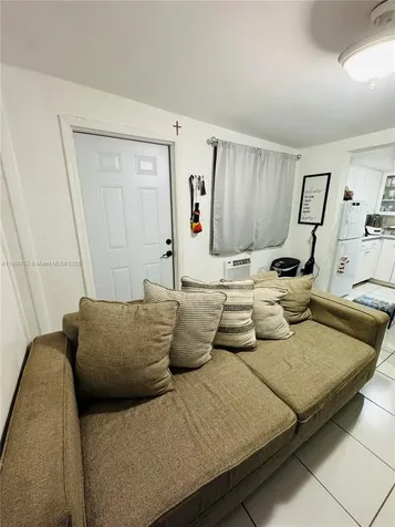 3915 NW 4th Terrace Miami FL 33126