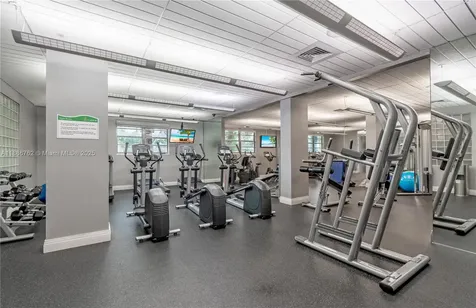3901 S Ocean Drive Hollywood FL 33019