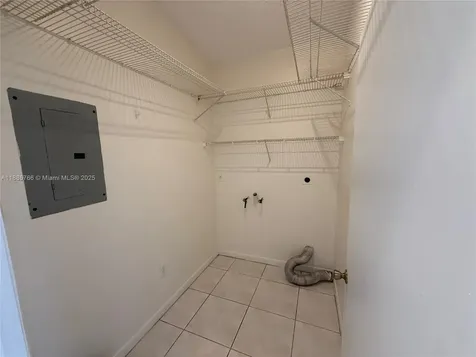 1089 SE 13th Terrace Homestead FL 33035