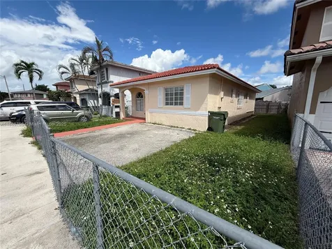 1089 SE 13th Terrace Homestead FL 33035