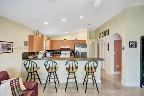 16451 SW 98th Terrace Miami FL 33196