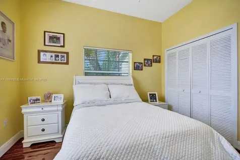 16451 SW 98th Terrace Miami FL 33196