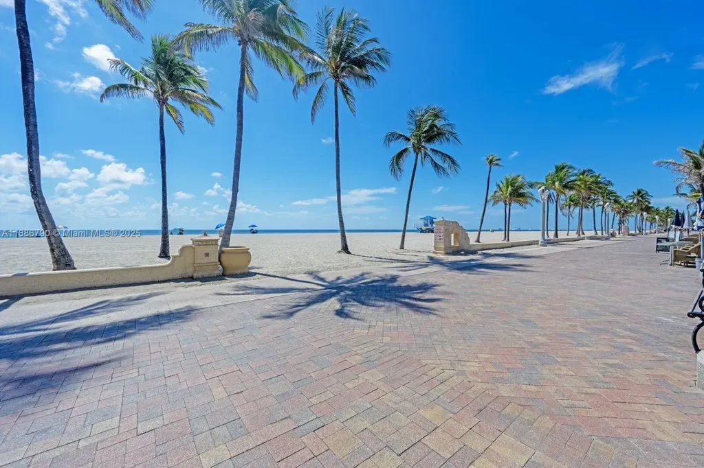 315 Van Buren Street Hollywood FL 33019