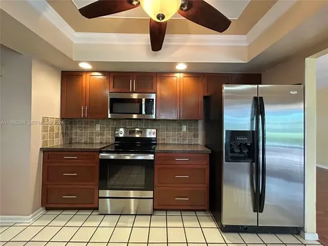 6520 SW 20th Street Plantation FL 33317