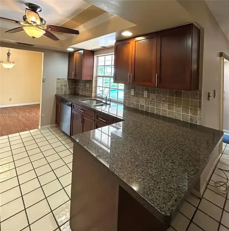 6520 SW 20th Street Plantation FL 33317