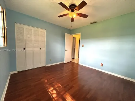 6520 SW 20th Street Plantation FL 33317