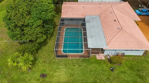 6520 SW 20th Street Plantation FL 33317