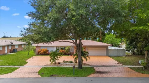 6520 SW 20th Street Plantation FL 33317