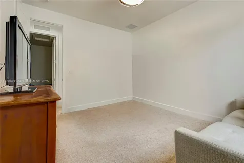 4437 NW 80th Court Doral FL 33166