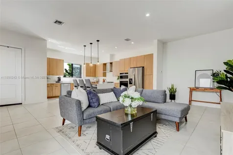 4437 NW 80th Court Doral FL 33166