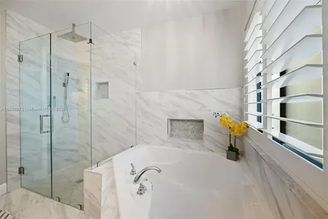 6411 Olde Moat Way Davie FL 33331