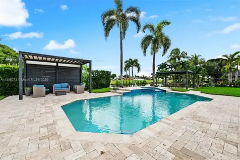 6411 Olde Moat Way Davie FL 33331