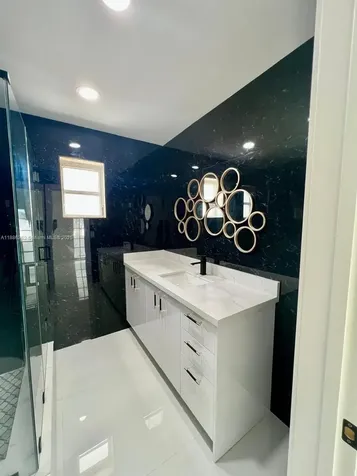 19771 SW 84th Avenue Cutler Bay FL 33189