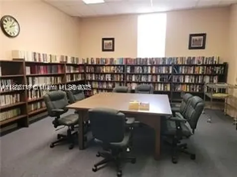 2901 NW 47th Terrace Lauderdale Lakes FL 33313