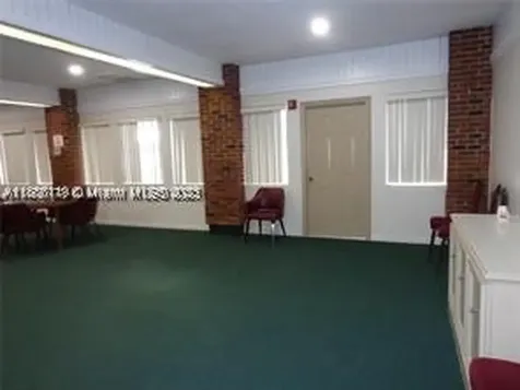 2901 NW 47th Terrace Lauderdale Lakes FL 33313