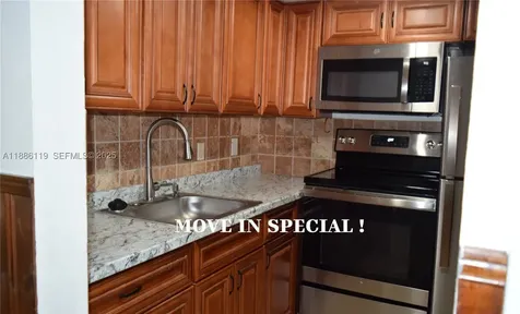 2901 NW 47th Terrace Lauderdale Lakes FL 33313