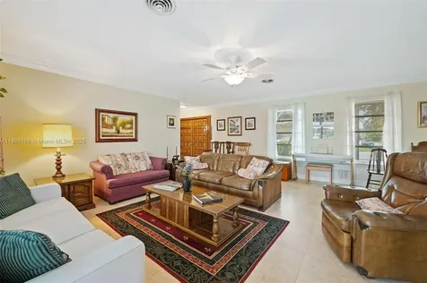 8891 SW 85th Street Miami FL 33173