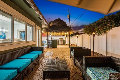 2580 SE 2nd Court Hillsboro Beach FL 33062