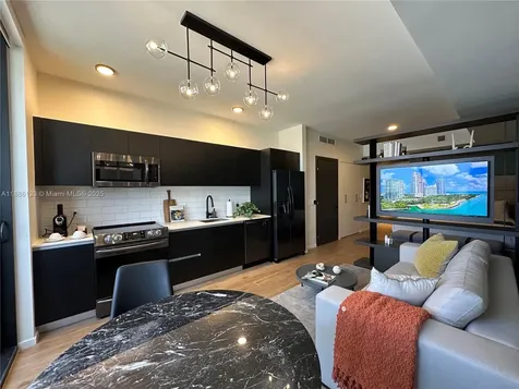 398 NE 5th Street Miami FL 33132