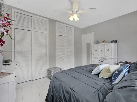 17090 NE 14th Avenue North Miami Beach FL 33162