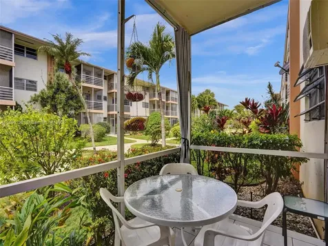 17090 NE 14th Avenue North Miami Beach FL 33162