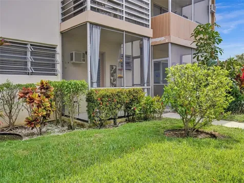 17090 NE 14th Avenue North Miami Beach FL 33162