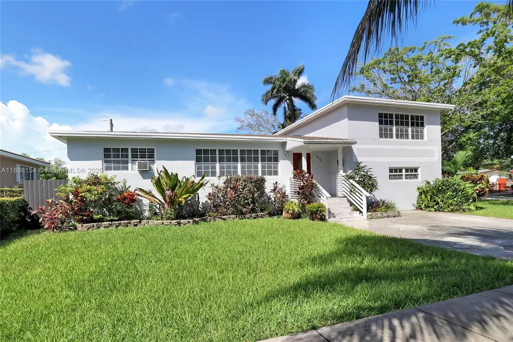 195 NE 121st Terrace North Miami FL 33161