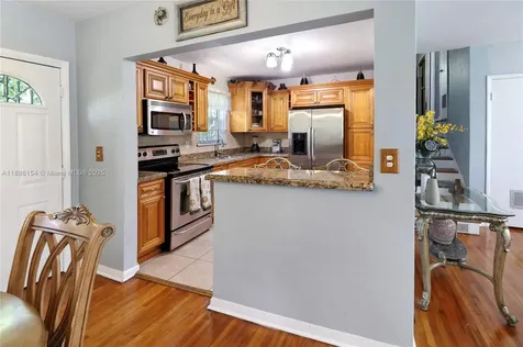 195 NE 121st Terrace North Miami FL 33161