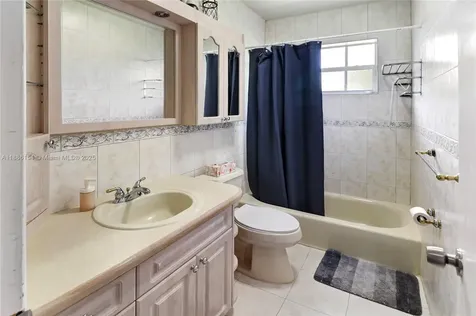 195 NE 121st Terrace North Miami FL 33161