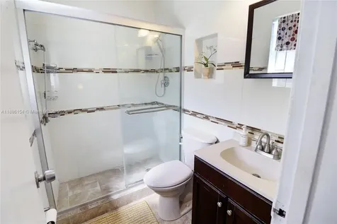 195 NE 121st Terrace North Miami FL 33161