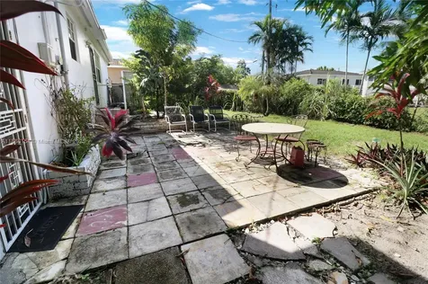 195 NE 121st Terrace North Miami FL 33161