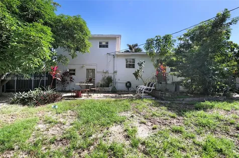 195 NE 121st Terrace North Miami FL 33161