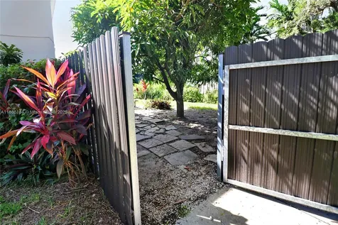 195 NE 121st Terrace North Miami FL 33161
