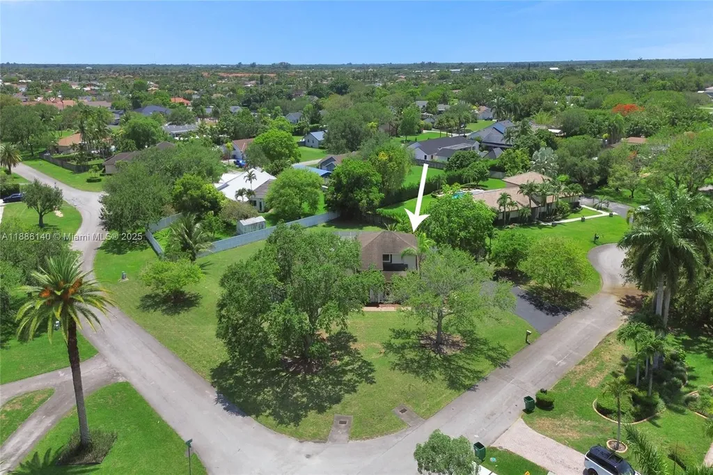 14940 SW 164th Terrace Miami FL 33187